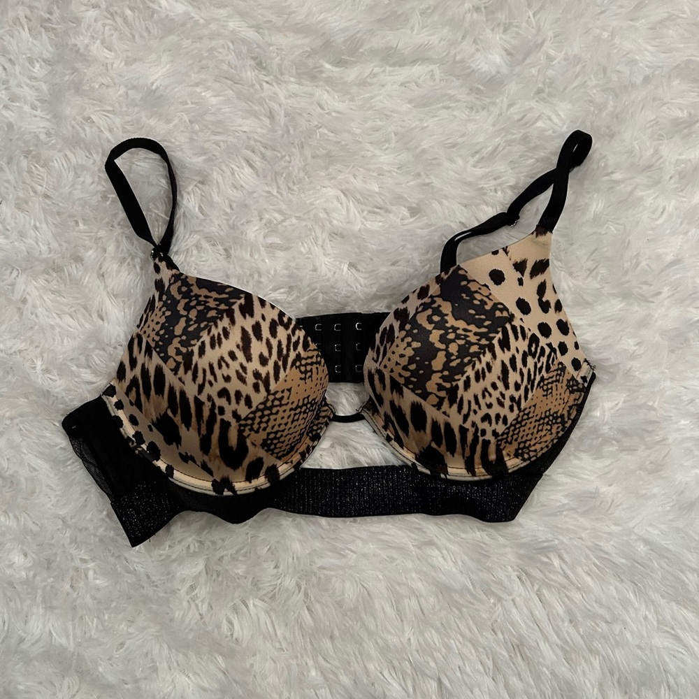 * SOLD * Victorias Secret leopard print push up bra - Size 34B